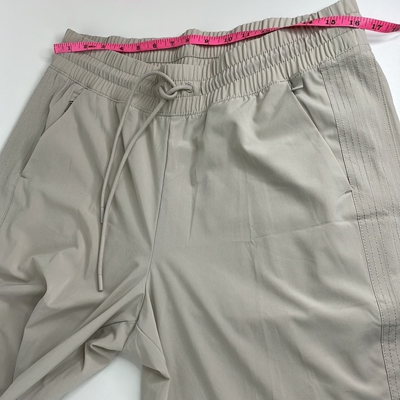 Athleta Wide Leg Pants in Light Beige - Picture 12 of 12